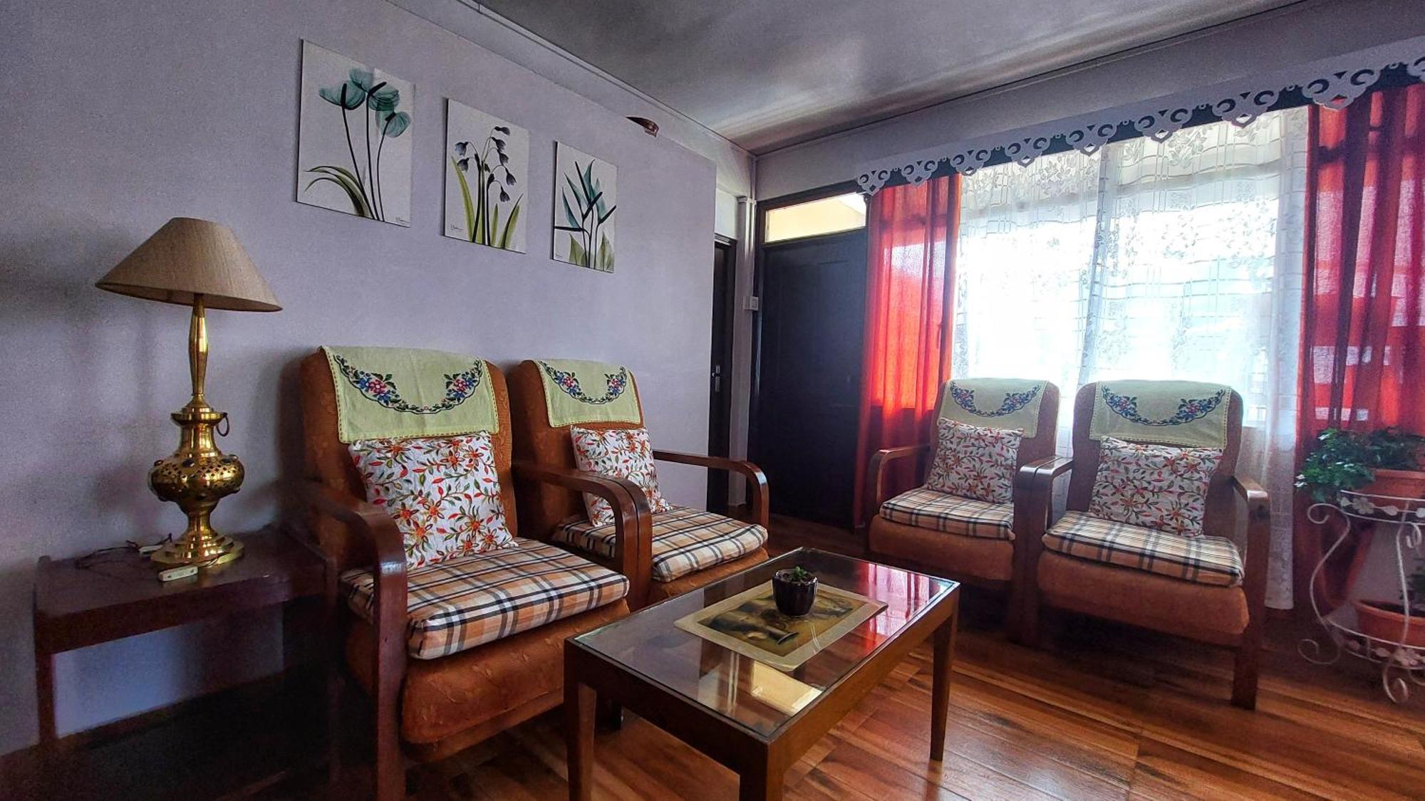 Indivar Homestay Darjeeling  Exteriör bild